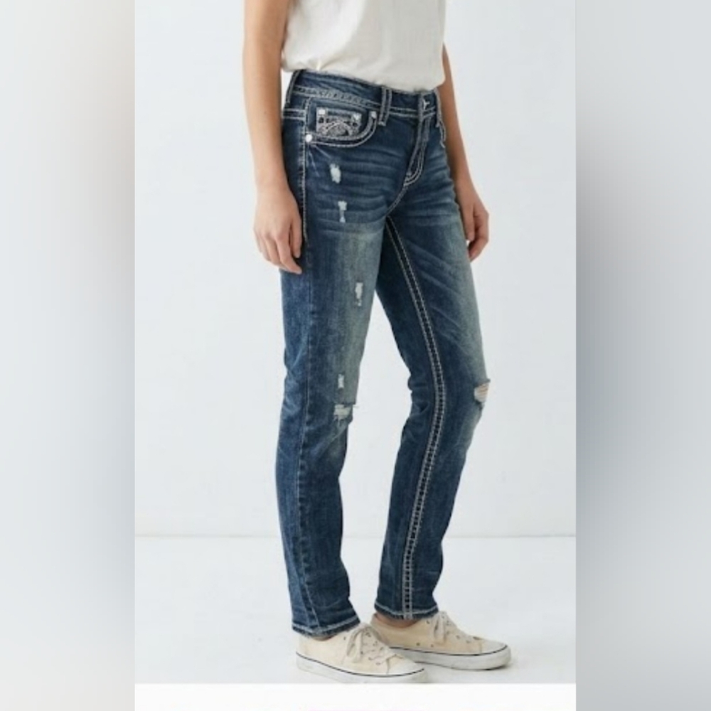 Paisley Sky Blue Embroidered Jeweled Distressed Cropped Ankle Jeans Size 6